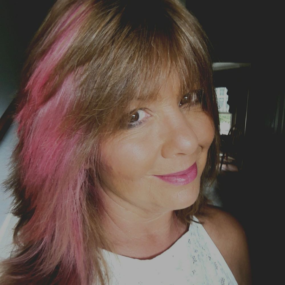 Meet your Posher, Michele